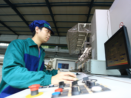 精細(xì)管理提質(zhì)增效，全員共創(chuàng)共享共贏 ——砥礪奮進(jìn)的威孚